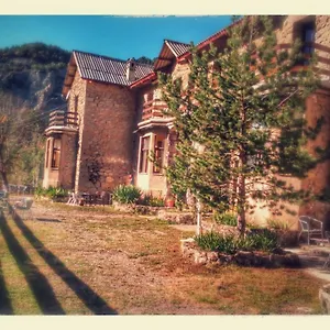 refugi-quatre-cases.catalonia-hotels.com/